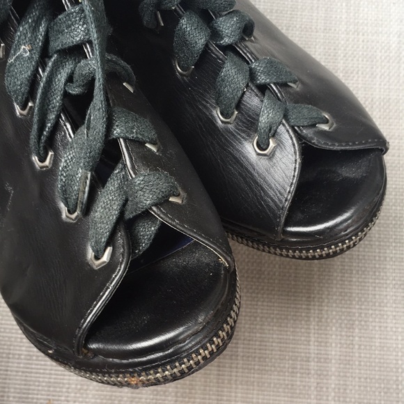 Open Toe Booties - Picture 3 of 9